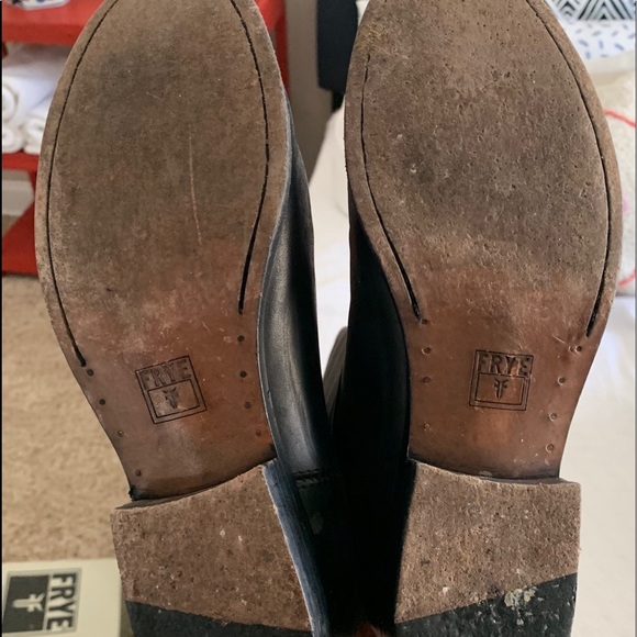 Frye Melissa Button Boot - Picture 4 of 5